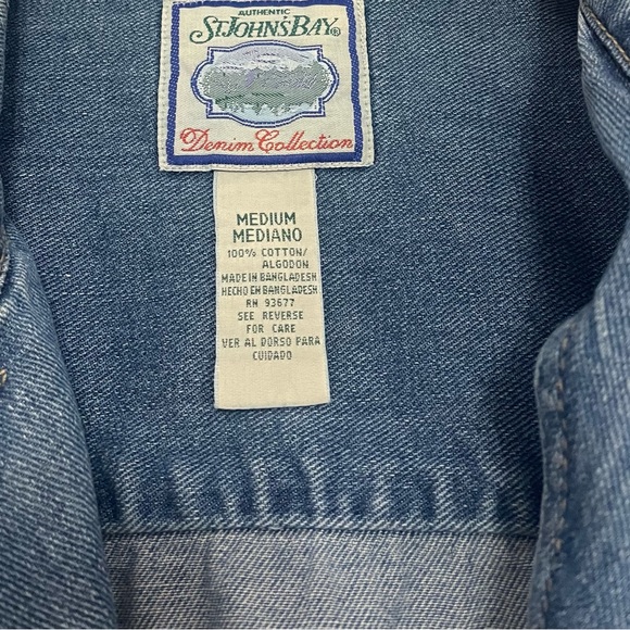 Vintage women’s St. John’s Bay denim collection jean vest size medium - Picture 6 of 6